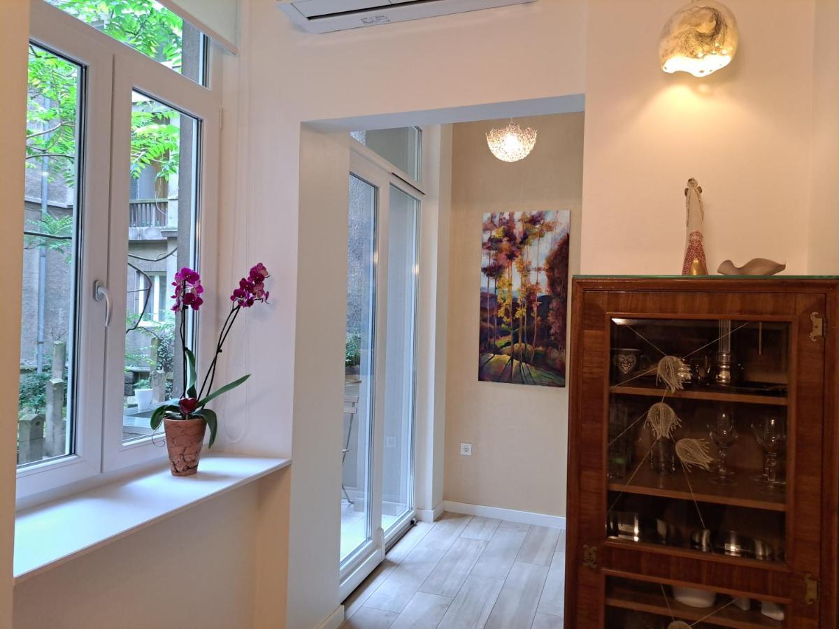 Slovenian Art Story Apartment Ljubljana Ngoại thất bức ảnh