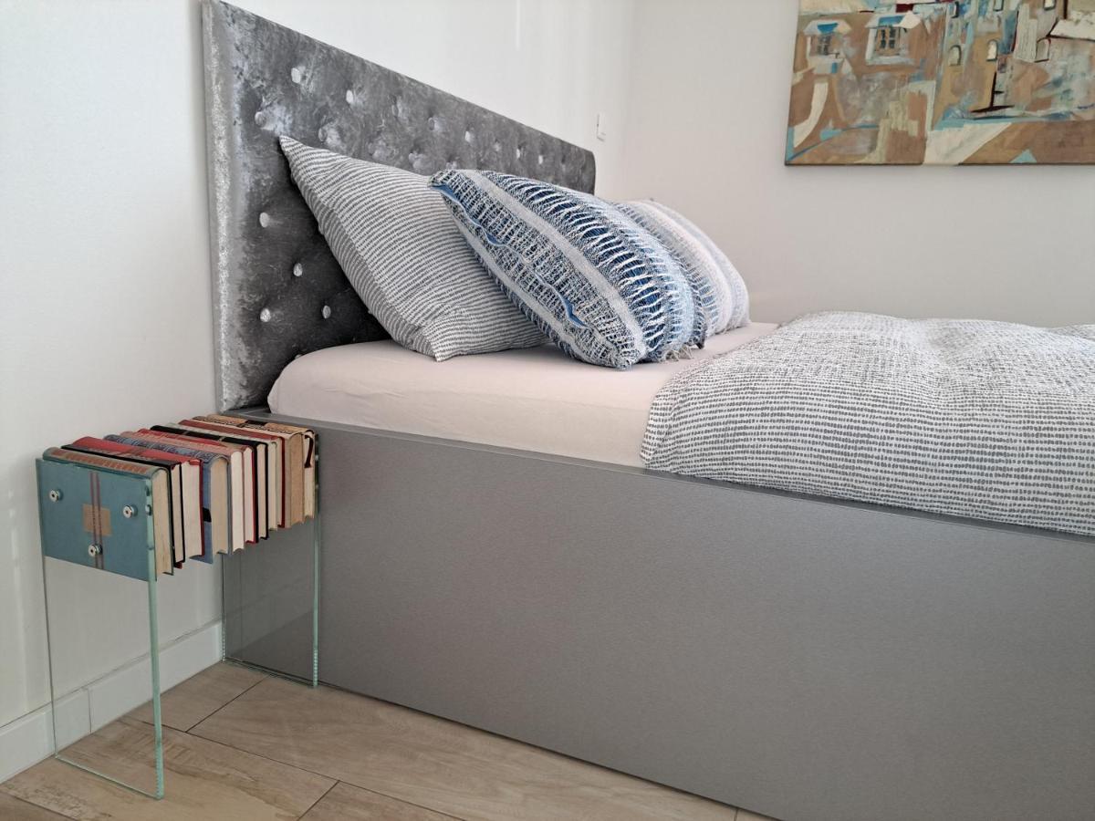 Slovenian Art Story Apartment Ljubljana Ngoại thất bức ảnh