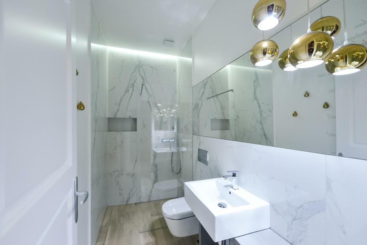 Slovenian Art Story Apartment Ljubljana Ngoại thất bức ảnh